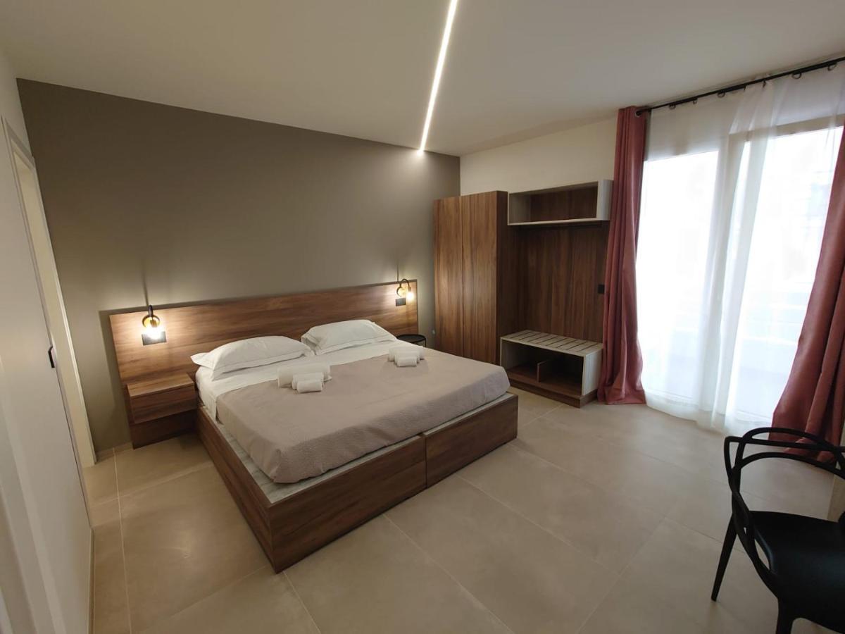 Don Turi - Charming Room Giardini Naxos Bagian luar foto